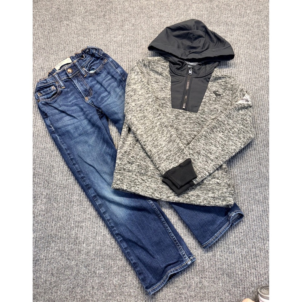 Abercrombie Kids Heavy Fleece Hoodie and Classic Jeans Set Grey Blue Size 7/8